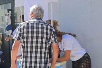 Veliki broj Novljana potpisao peticiju za spas Instituta, i danas blokada graničnih prelaza Veliki broj Novljana potpisao peticiju za spas Instituta, i danas blokada graničnih prelaza