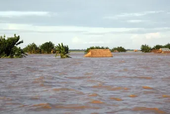 Mjanmar: U poplavama i odronima poginulo pet osoba Mjanmar: U poplavama i odronima poginulo pet osoba