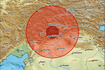 Snažan zemljotres pogodio istočni dio Turske Snažan zemljotres pogodio istočni dio Turske