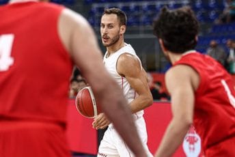 Crna Gora poražena u Tbilisiju: Gruzija preokrenula u finišu i stigla do trofeja Crna Gora poražena u Tbilisiju: Gruzija preokrenula u finišu i stigla do trofeja