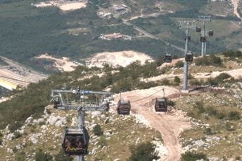 (FOTO/VIDEO) Pogledajte kako je bilo danas na otvaranju žičare Kotor-Lovćen (FOTO/VIDEO) Pogledajte kako je bilo danas na otvaranju žičare Kotor-Lovćen