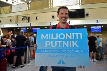 Aerodrom Podgorica ima milionitog putnika: Erakoviću povratna karta po izboru Aerodrom Podgorica ima milionitog putnika: Erakoviću povratna karta po izboru