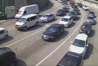 UP: Prethodna tri dana crnogorsku granicu prešlo više od 575 hiljada putnika Ilustracija