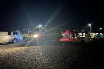 Tragedija na jednom od najvećih plivačkih maratona na Jadranu: Učesnica preminula u finišu trke Tragedija na jednom od najvećih plivačkih maratona na Jadranu: Učesnica preminula u finišu trke