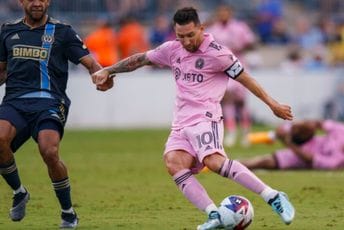 Inter Majami je u finalu: Pogledajte spektakularan Mesijev gol sa 32 metra (VIDEO) Inter Majami je u finalu: Pogledajte spektakularan Mesijev gol sa 32 metra (VIDEO)