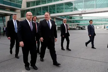 Hovenier: Kosovo treba da započne formiranje ZSO, zahtjevi SAD-a nisu pritisci Hovenier: Kosovo treba da započne formiranje ZSO, zahtjevi SAD-a nisu pritisci