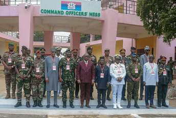 Zapadnoafrički blok spreman za vojnu intervenciju nakon puča u Nigeru Zapadnoafrički blok spreman za vojnu intervenciju nakon puča u Nigeru