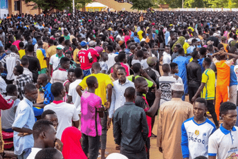 (VIDEO) Hiljade pristalica nigerske hunte odazvale se pozivu za dobrovoljce (VIDEO) Hiljade pristalica nigerske hunte odazvale se pozivu za dobrovoljce