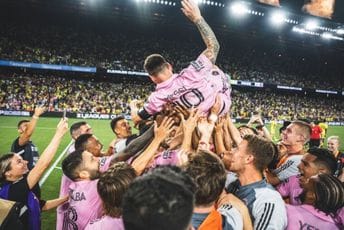 Pogledajte kakav je gol jutros postigao Mesi: Osvojio je prvi trofej u Americi (VIDEO) Pogledajte kakav je gol jutros postigao Mesi: Osvojio je prvi trofej u Americi (VIDEO)