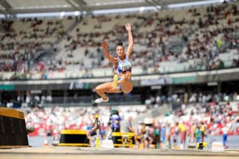 Savršen skok: Prvo zlato za Srbiju, najsjajnija odličja osvojile i takmičarke iz Britanije i Španije Savršen skok: Prvo zlato za Srbiju, najsjajnija odličja osvojile i takmičarke iz Britanije i Španije