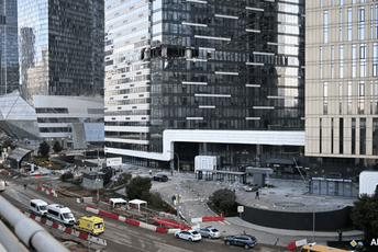 Njemačka ministarka: Ukrajinski napadi dronovima na Rusiju su u skladu sa međunarodnim pravom Pogled na oštećeni poslovni blok Moskovskog međunarodnog poslovnog centra