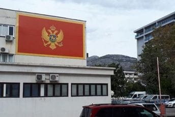 Predao se muškarac koji je pucao u Virpazaru Predao se muškarac koji je pucao u Virpazaru