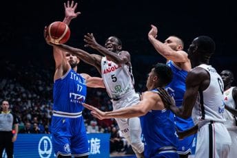 Italija u finišu slomila otpor Angole, Australija i Letonija nemilosrdni na otvaranju Italija u finišu slomila otpor Angole, Australija i Letonija nemilosrdni na otvaranju