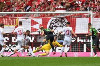 Dortmundu samo bod: Debitant do finiša vodio 2:0, pa izgubio 2:3