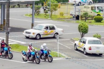 U Japanu se vožnja uči u alkoholisanom stanju U Japanu se vožnja uči u alkoholisanom stanju