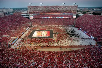 Oboren rekord: Ovo je najveća posjeta u istoriji ženskog sporta Oboren rekord: Ovo je najveća posjeta u istoriji ženskog sporta