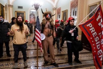 Neko vrijeme neće misliti o revolucijama: Vođa Proud Boys-a osuđen na 17 godina zatvora zbog napada na Kapitol Neko vrijeme neće misliti o revolucijama: Vođa Proud Boys-a osuđen na 17 godina zatvora zbog napada na Kapitol