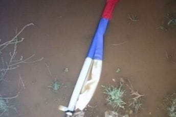 Na podu, zastave Na podu, zastave