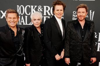 Dinosaurusi britanskog popa: Duran Duran objavljuju novi album, obradili su "Paint it Black" i "Psycho Killer" Dinosaurusi britanskog popa: Duran Duran objavljuju novi album, obradili su "Paint it Black" i "Psycho Killer"