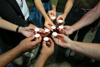 Juventas i LINK: Sve veći broj osoba izgubi život usljed predoziranja, a sistemski odgovor izostaje Juventas i LINK: Sve veći broj osoba izgubi život usljed predoziranja, a sistemski odgovor izostaje