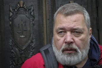 Putinov režim stavio uglednog ruskog nobelovca na listu stranih agenata Putinov režim stavio uglednog ruskog nobelovca na listu stranih agenata