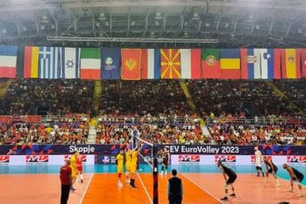 Novi poraz Crne Gore: Opet bez osvojenog seta, sljedeće dvije utakmice moramo dobiti ako želimo dalje Novi poraz Crne Gore: Opet bez osvojenog seta, sljedeće dvije utakmice moramo dobiti ako želimo dalje