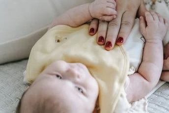 Simptomi bola u stomaku kod djece koje ne smijemo zanemariti Simptomi bola u stomaku kod djece koje ne smijemo zanemariti