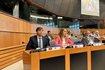 Delegacija BS u Briselu: Puna podrška Crnoj Gori da što prije izabere proevropsku vladu i nastavi pregovore sa EU Delegacija BS u Briselu: Puna podrška Crnoj Gori da što prije izabere proevropsku vladu i nastavi pregovore sa EU