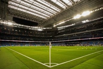 Čudo: Pogledajte kako izgleda 'podzemlje' terena na rekonstruisanom stadionu u Madridu (VIDEO) Čudo: Pogledajte kako izgleda 'podzemlje' terena na rekonstruisanom stadionu u Madridu (VIDEO)