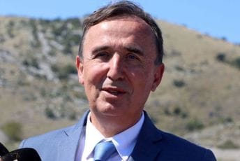 Lakušić: Dovedeno u pitanje vodosnadbijevanje primorja Lakušić: Dovedeno u pitanje vodosnadbijevanje primorja