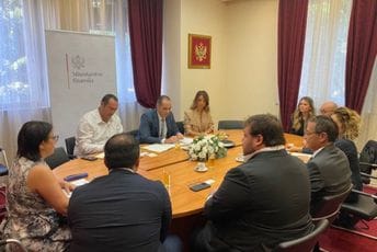 Ministarstvo finansija: Turska komanija zainteresovana za otvaranje banke u Crnoj Gori Ministarstvo finansija: Turska komanija zainteresovana za otvaranje banke u Crnoj Gori