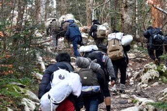 Hrvatski ministar: Protekle noći 600 migranata pokušalo da uđe u Hrvatsku Hrvatski ministar: Protekle noći 600 migranata pokušalo da uđe u Hrvatsku