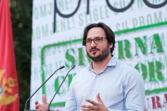 Zarubica: Tražimo da Opština Danilovgrad obezbijedi osnovne uslove za kvalitetan javni prevoz Zarubica: Tražimo da Opština Danilovgrad obezbijedi osnovne uslove za kvalitetan javni prevoz