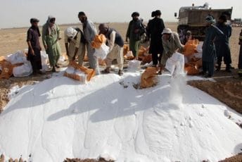 Nakon zabrane proizvodnje droga: U Avganistanu porasla trgovina metamfetaminom Nakon zabrane proizvodnje droga: U Avganistanu porasla trgovina metamfetaminom