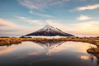 Planinar na Novom Zelandu pao sa 600 metara - i preživio Planinar na Novom Zelandu pao sa 600 metara - i preživio