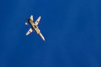 Rusko ministarstvo: Bombarder Su-24 srušio se tokom trenažnog leta Rusko ministarstvo: Bombarder Su-24 srušio se tokom trenažnog leta