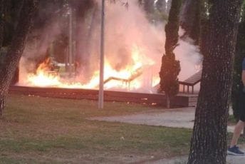 Vuković o požaru u Podgoričkom parku: Ovakvi prizori naprosto užasavaju Vuković o požaru u Podgoričkom parku: Ovakvi prizori naprosto užasavaju