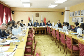 Na Ekonomskom fakultetu održan okrugli sto: Crna Gora spremna da intenzivira ekonomsku saradnju sa Kinom Na Ekonomskom fakultetu održan okrugli sto: Crna Gora spremna da intenzivira ekonomsku saradnju sa Kinom