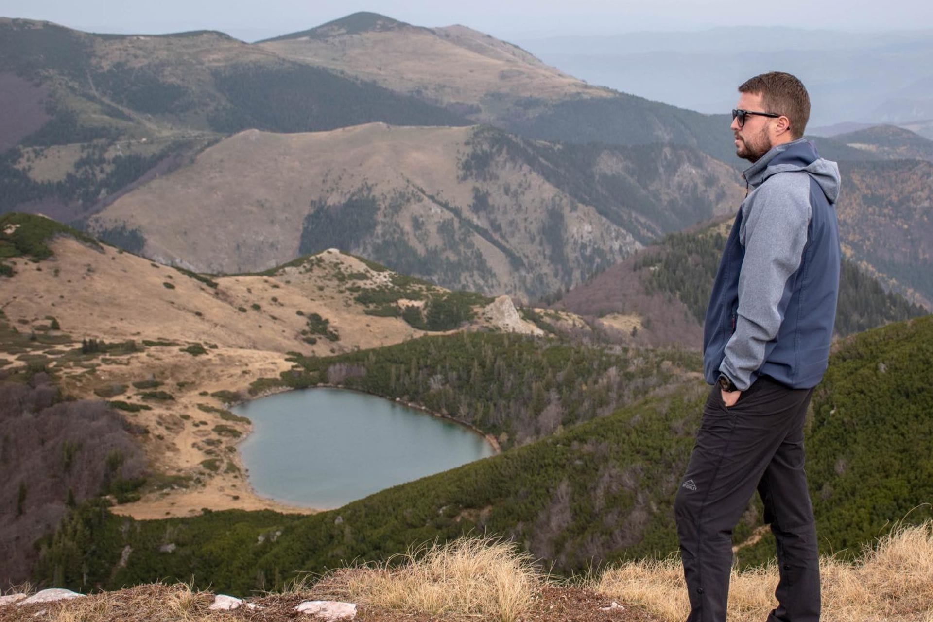 Fotografija 1: Dragulj prirode koji vrijedi posjetiti: Ursulovačko jezero skriveno ispod najvisočijeg vrha Bjelasice