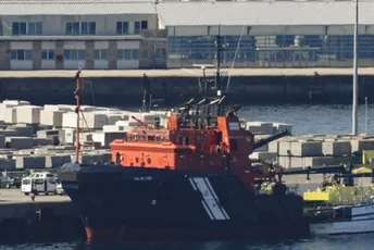 Uhapšeni pripadnici "Balkanskog kartela": Pronađene 2,3 tone kokaina u Vigu Uhapšeni pripadnici "Balkanskog kartela": Pronađene 2,3 tone kokaina u Vigu