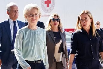 Fon der Lajen i Meloni posjetili ostrvo Lampeduza Fon der Lajen i Meloni posjetili ostrvo Lampeduza