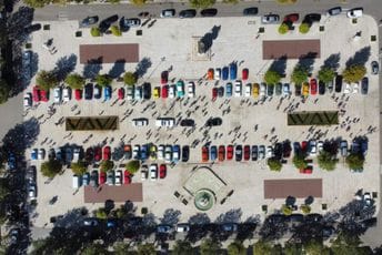 Pogledajte kako je bilo na izložbi oldtajmera u Nikšiću (FOTO)