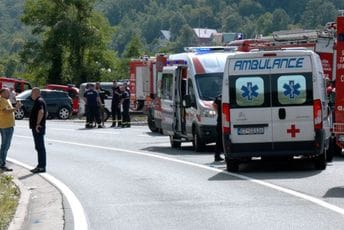 U KCCG zbrinuto sedam povrijeđenih, očekuju još dvoje: Jedna osoba je u teškom stanju