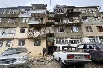 Makron i Blinken pozvali na prekid ofanzive u Nagorno-Karabahu Makron i Blinken pozvali na prekid ofanzive u Nagorno-Karabahu