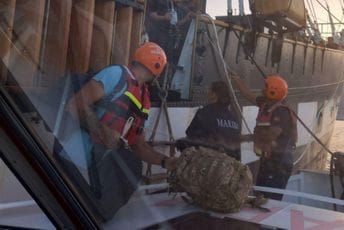 Akcija na moru kod Bara: Spašen podoficir sa italijanske ratne mornarice Akcija na moru kod Bara: Spašen podoficir sa italijanske ratne mornarice