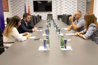 Bogdanović nakon susreta sa predstavnicima IRI: Stvaranjem novih platformi nastavljamo kvalitetnu saradnju i u narednom periodu