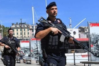 Velika akcija italijanske policije protiv Ndrangete, uhapšeno više od 50 osoba Velika akcija italijanske policije protiv Ndrangete, uhapšeno više od 50 osoba