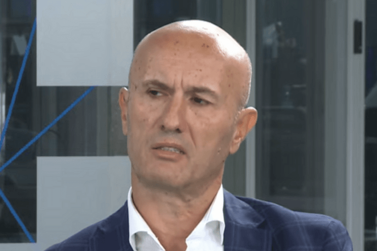 Laković: Svakako je poštenije boriti se protiv neke stranke ili politike spolja nego iznutra Laković: Svakako je poštenije boriti se protiv neke stranke ili politike spolja nego iznutra