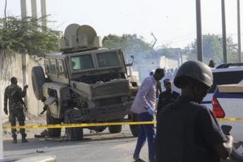 Bombaški napad u Somaliji: Ubijeno najmanje 10 osoba Bombaški napad u Somaliji: Ubijeno najmanje 10 osoba