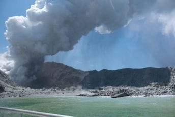 Čile izdao upozorenje zbog vulkana koji je posljednji put eruptirao 2015. godine